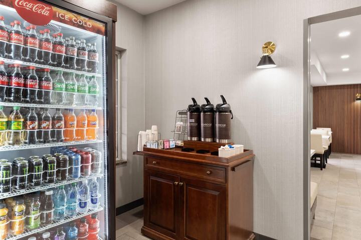 Wingate Suites by Wyndham Mansfield