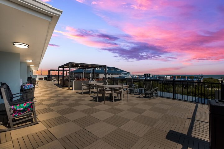 Hotel Cabana Oceanfront / Boardwalk
