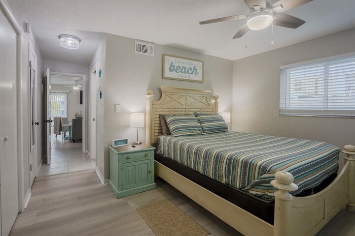 Waterfront & Pool B Star5vacations
