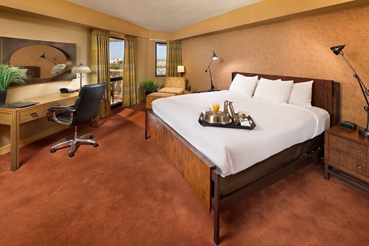 DoubleTree by Hilton Phoenix Mesa