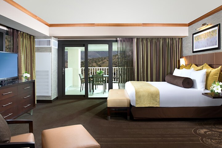 Harrahs Resort Southern California Hotel & Casino - a Caesars Rewards Destination