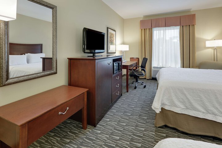 Room 21 of 49