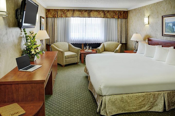 Room 6 of 31