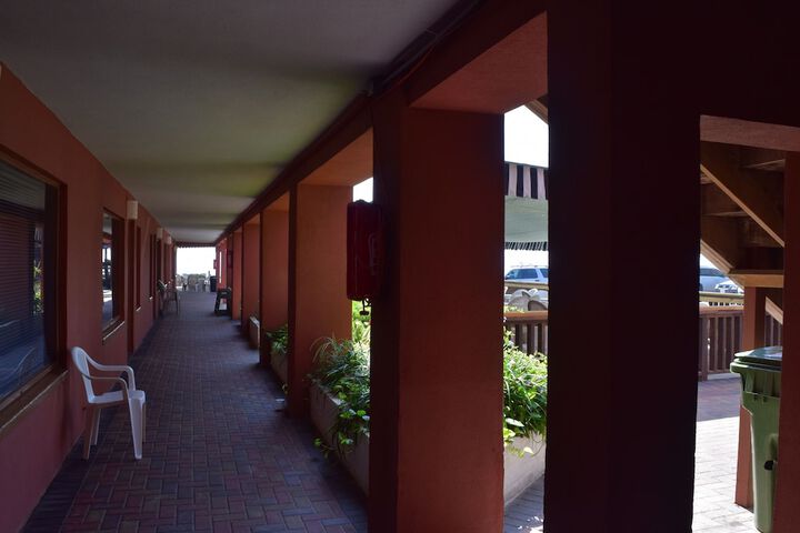 Hotel 2 of 32