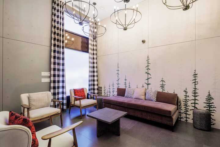 Hotel Interior 13 of 34