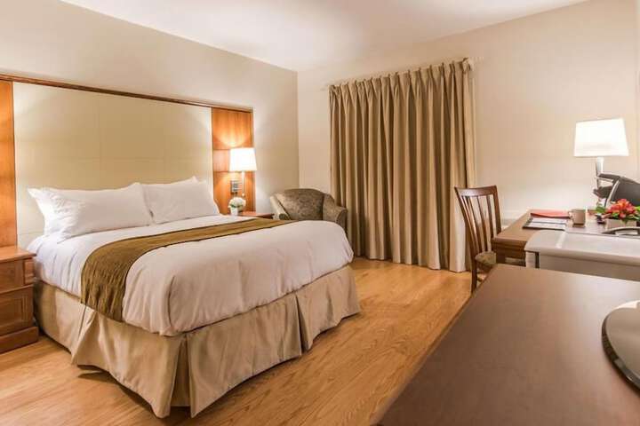 Room 20 of 29