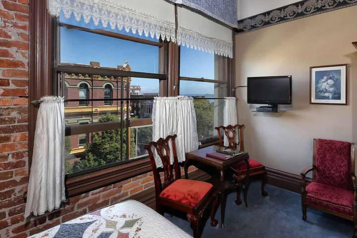 Palace Hotel Port Townsend