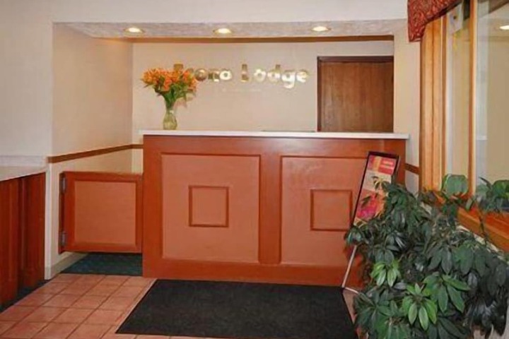 Hotel Interior 9 of 37