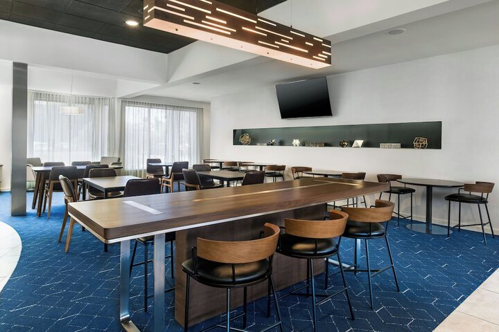 Hotel Interior 10 of 44