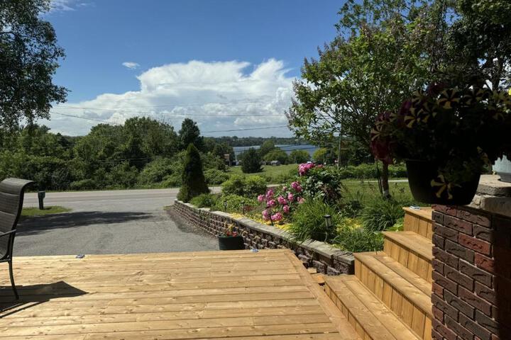 Lazy Dayz Vacation Rental