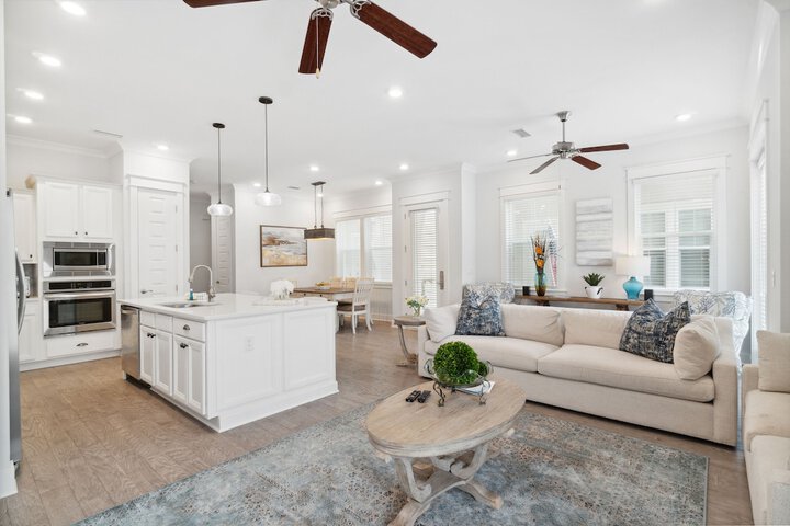 Prominence on 30A by Panhandle Getaways
