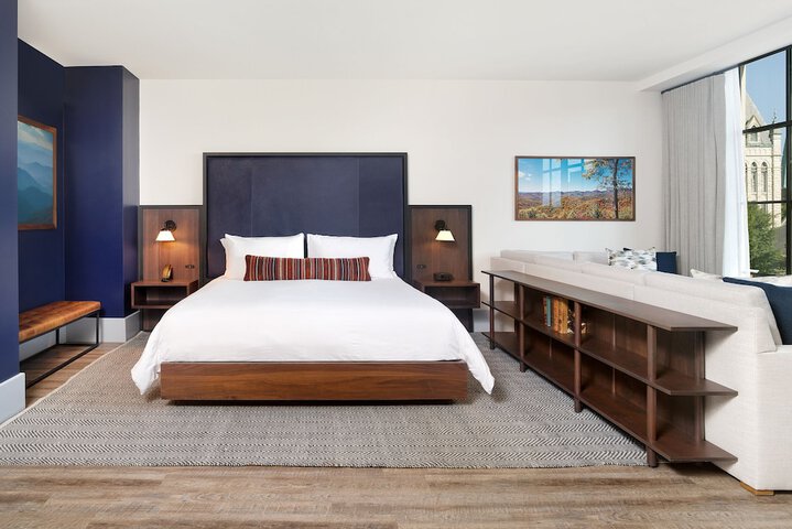 Room 11 of 57