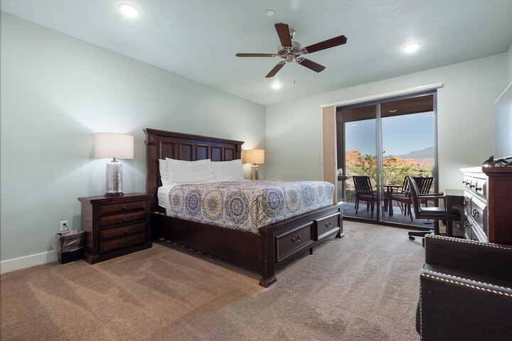 Vacation Rentals at Sand Hollow Resort