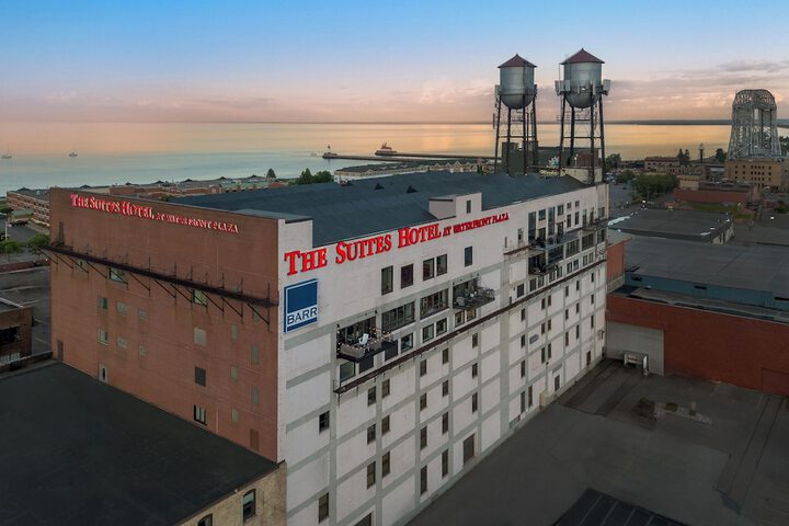 The Suites Hotel at Waterfront Plaza