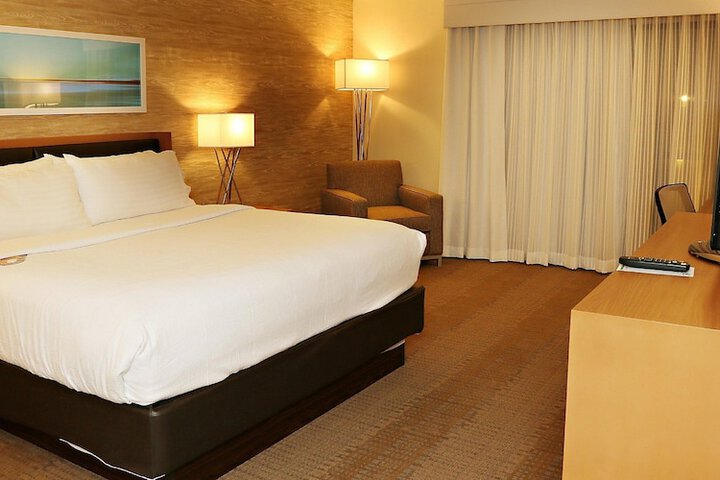 Room 5 of 15