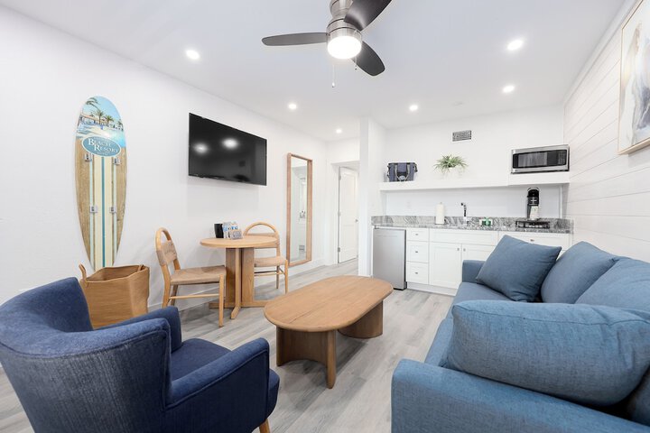 Siesta Key Beach Resort and Suites