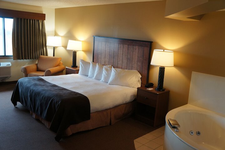 Room 30 of 65