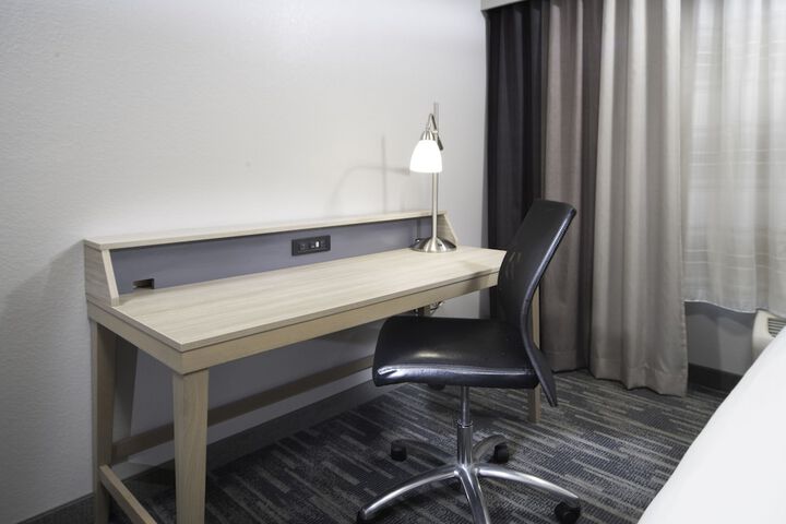 Room 16 of 47