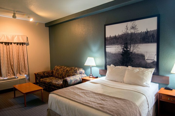 Room 34 of 49