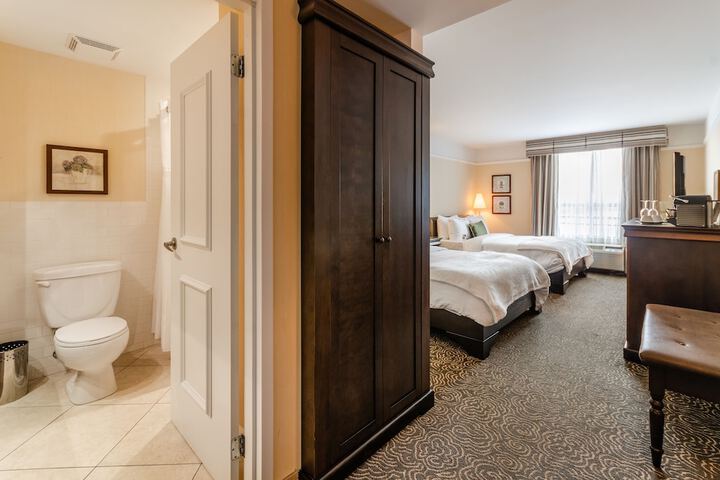 Le St-Martin Hotel & Suites Laval