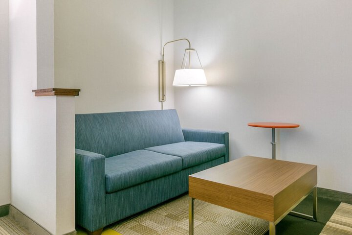 Holiday Inn Express Hotel & Stes Mt. Arlington Rockaway Area by IHG