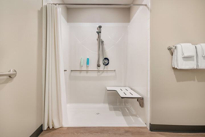 Park Inn by Radisson Kelowna