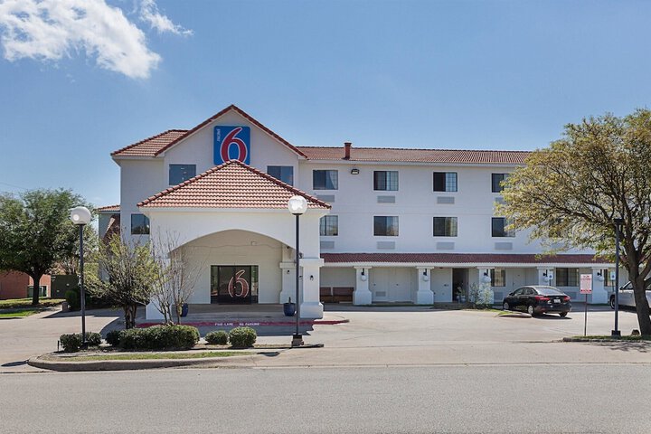 Motel 6 Bedford TX - Fort Worth