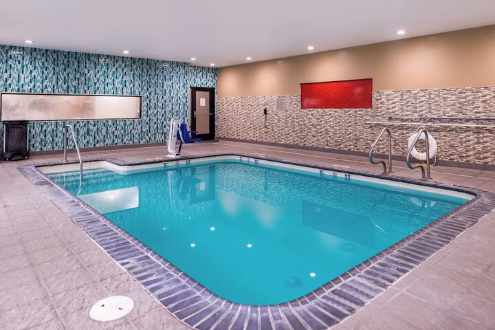 Pool 5 of 41