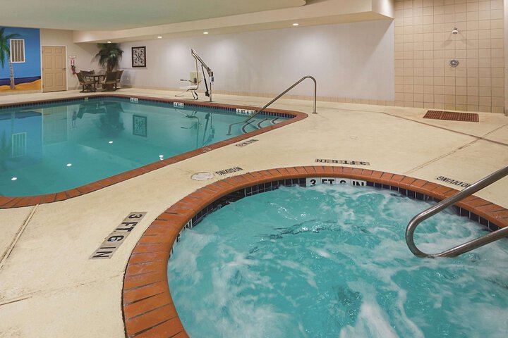 Pool 5 of 43