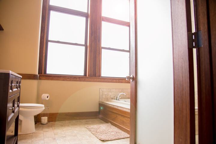 Room 166 of 185