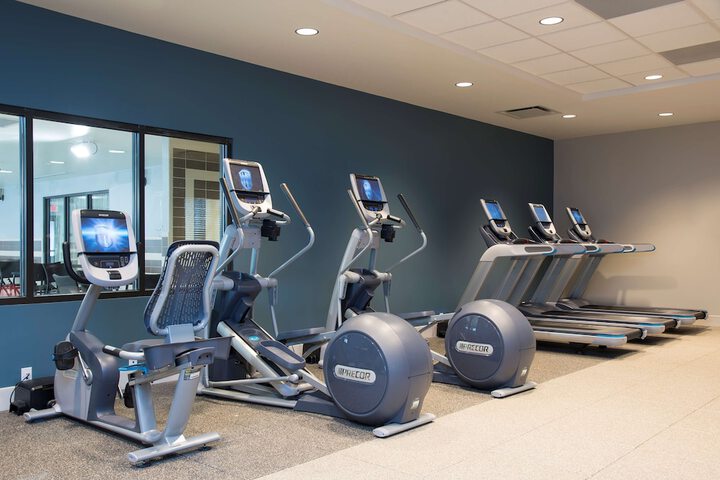 DoubleTree by Hilton Schenectady Downtown