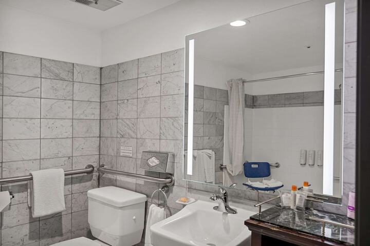 Chateau Big Bear Boutique Hotel BW Signature Collection