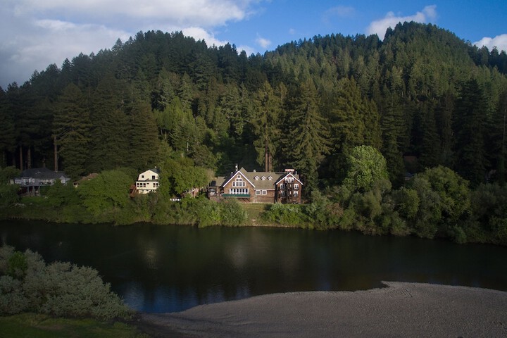Highland Dell Lodge