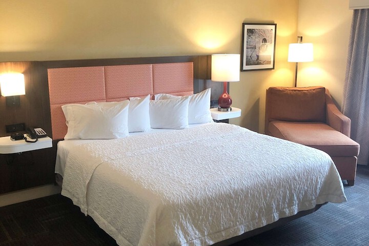 Hampton Inn & Suites Norfolk-Airport