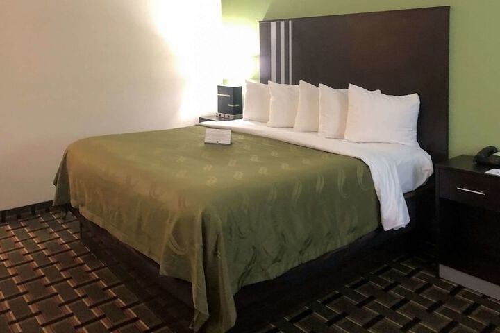 Room 28 of 54