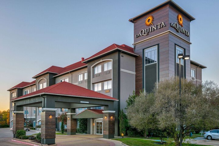 Hotel 2 of 35