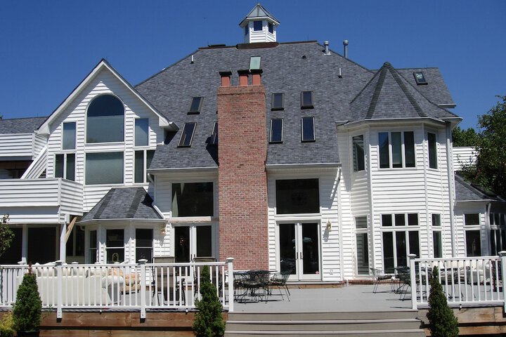 The Columbia Inn at Peralynna Manor