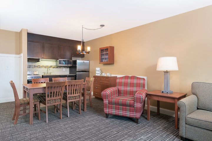Room 48 of 111