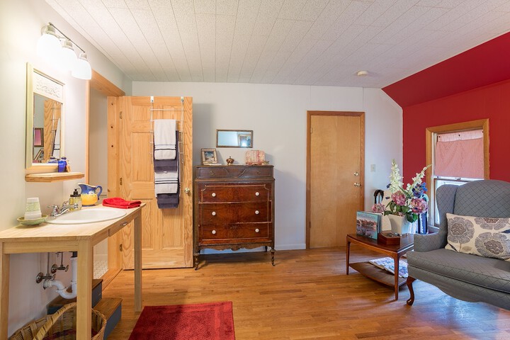 Room 31 of 41