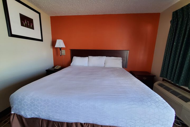 Room 20 of 24