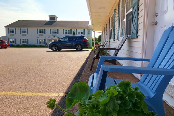 Hotel 6 of 43