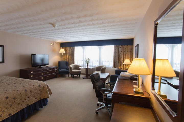 Room 12 of 52