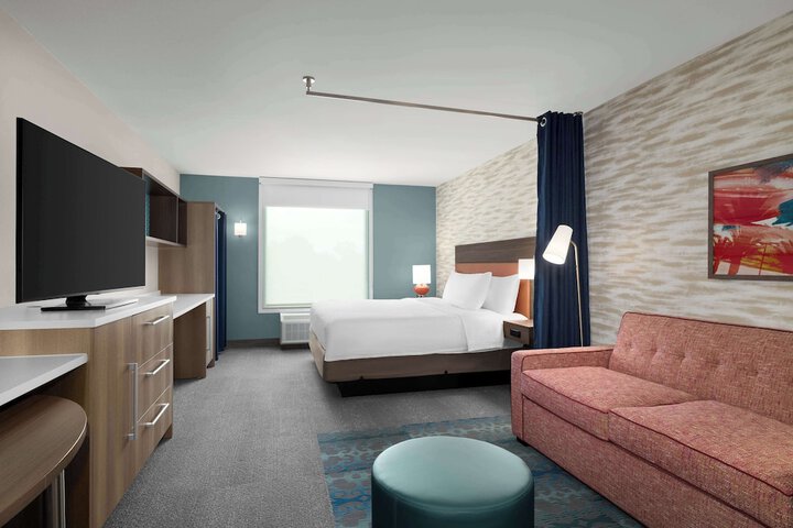 Room 15 of 35
