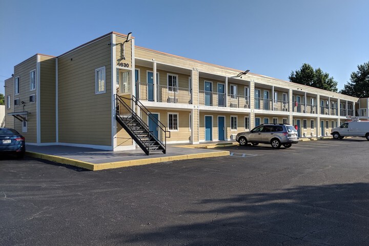 Hotel 2 of 16