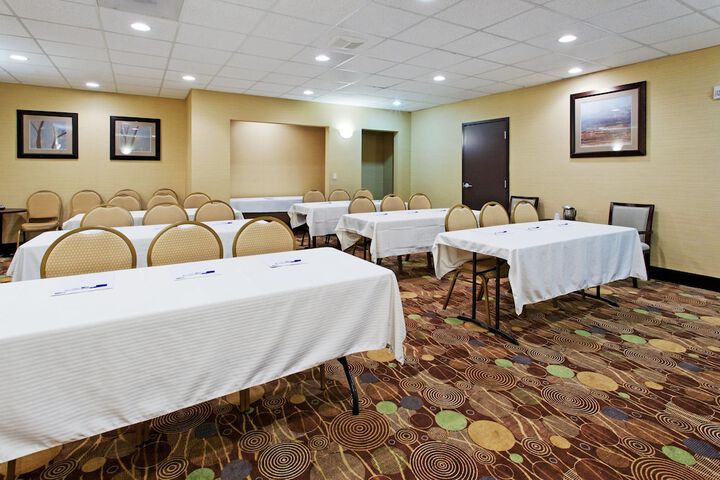 Holiday Inn Express Benicia by IHG