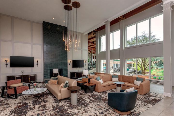 DoubleTree by Hilton Burlington Vermont