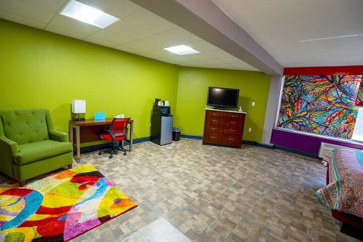 Room 63 of 90