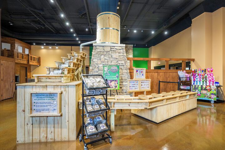 Country Cascades Waterpark Resort