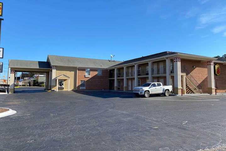 Hotel 3 of 16