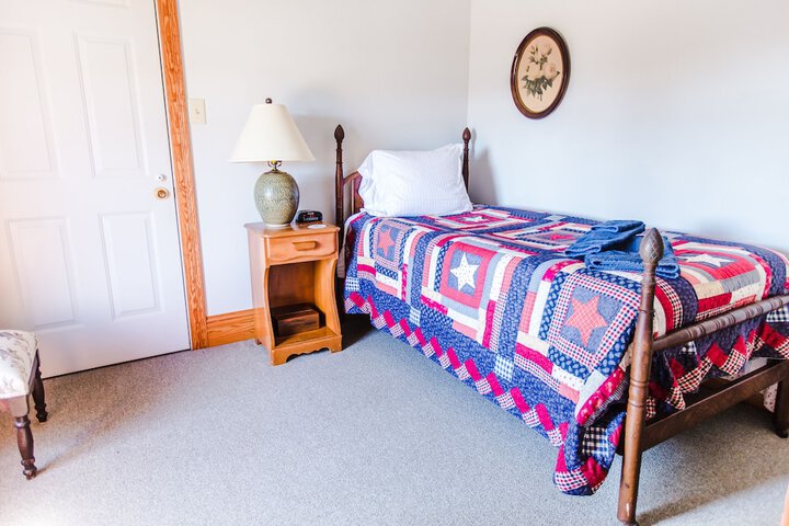 Roanoke Island Inn